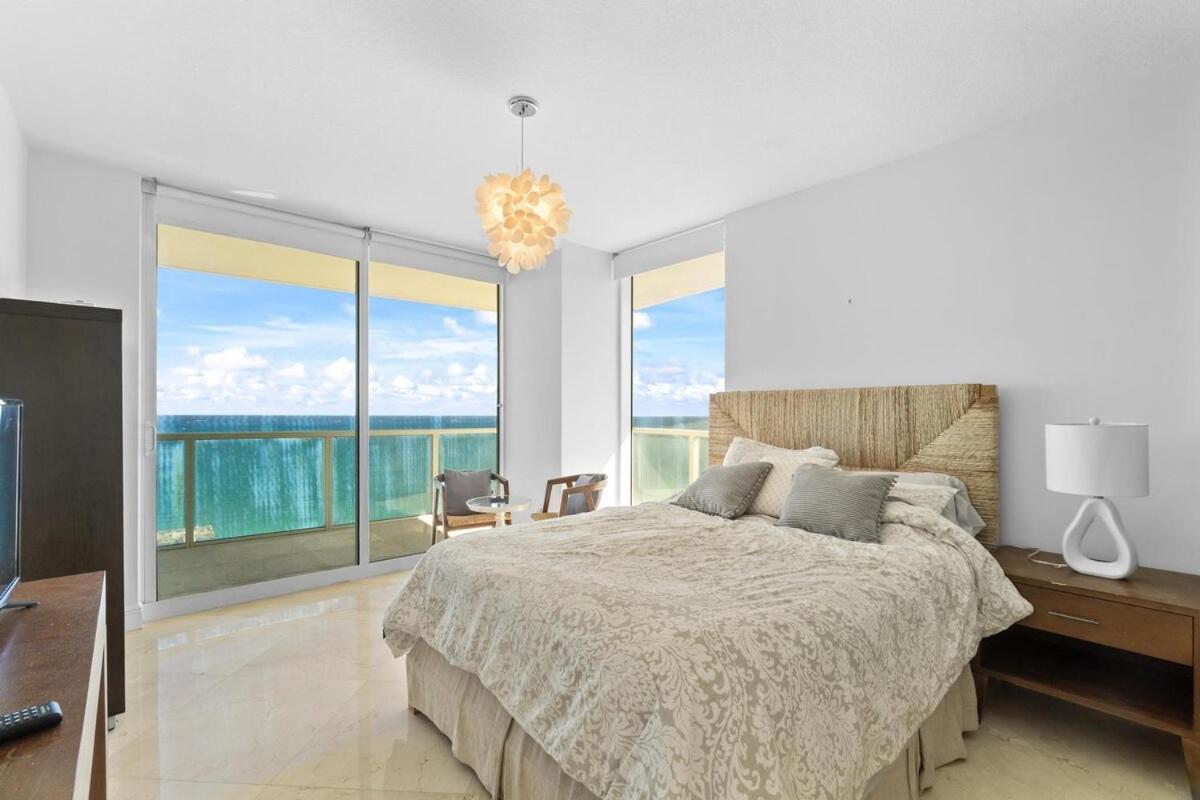 Luxury 2-Bedrooms Oceanfront Condo In Sunny Isles Sunny Isles Beach Extérieur photo