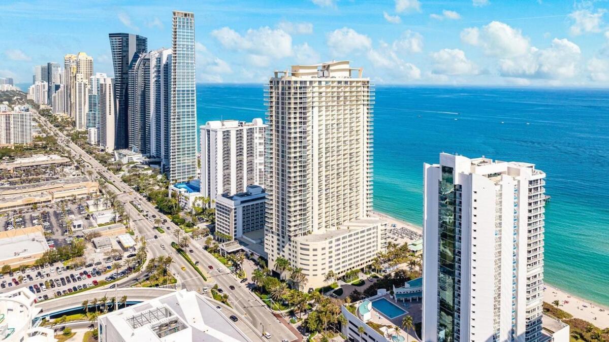 Luxury 2-Bedrooms Oceanfront Condo In Sunny Isles Sunny Isles Beach Extérieur photo