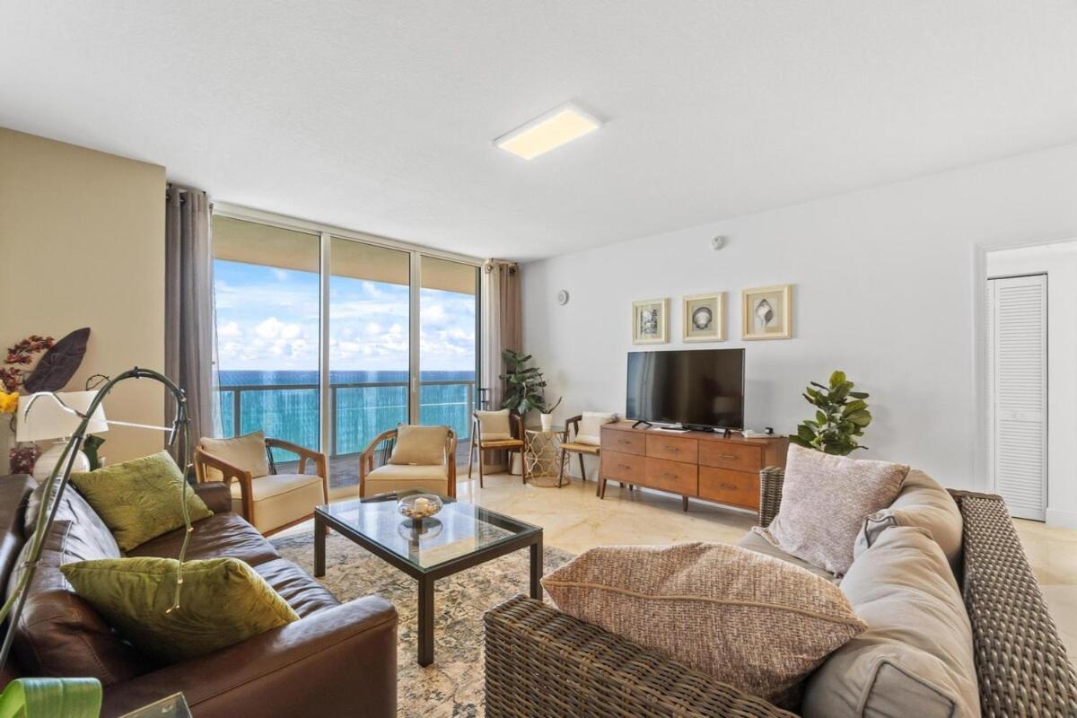 Luxury 2-Bedrooms Oceanfront Condo In Sunny Isles Sunny Isles Beach Extérieur photo