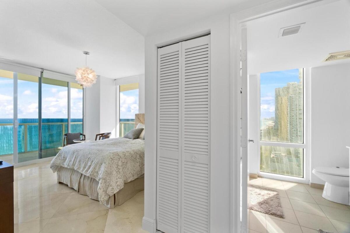 Luxury 2-Bedrooms Oceanfront Condo In Sunny Isles Sunny Isles Beach Extérieur photo